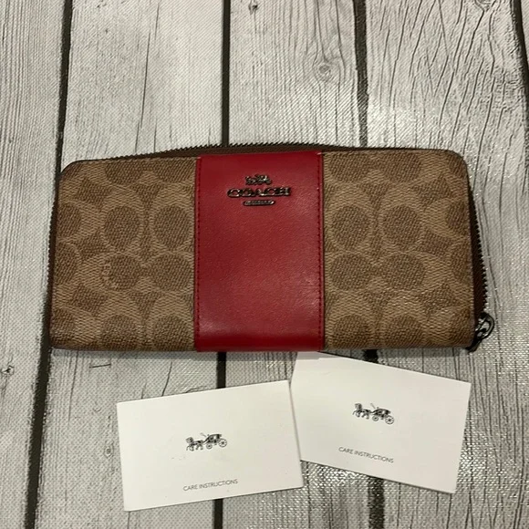 Coach Red and Brown Hobo Bag and wallet set - Picture 4 of 17